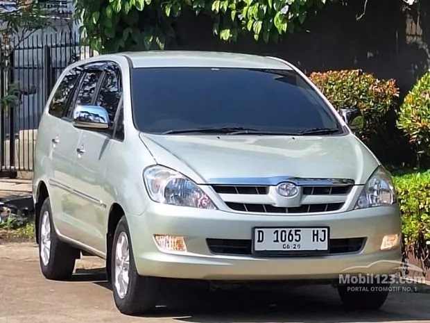 Kijang Innova Bensin Tahun 2005–2007 Masih Jadi Favorit