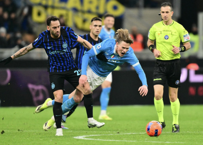 Inter Milan Ditahan Imbang Napoli 2-2 