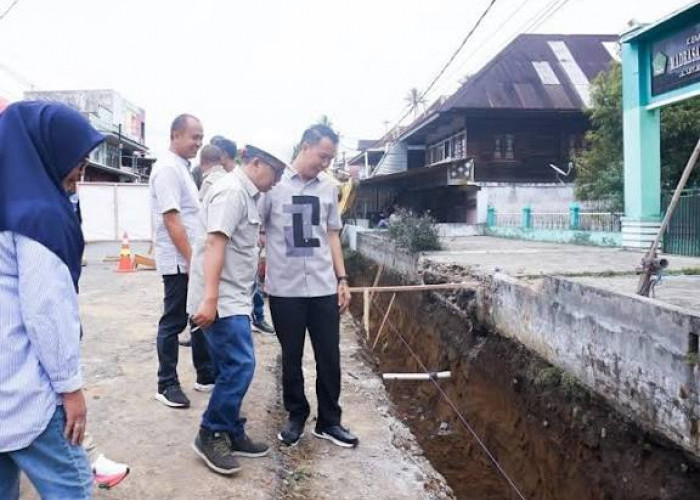 PUPR Rejang Lebong Tegaskan Proyek Drainase Tetap Jalan Meski Sempat Terendam Banjir