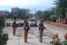 SDN 99 RL Gelar Pentas Tarian Adat Budaya