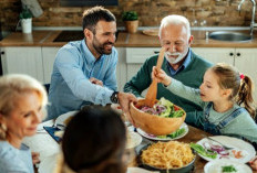 Penghasilan Pas-Pasan, Begini Cara Sandwich Generation Tetap Bisa Punya Dana Darurat