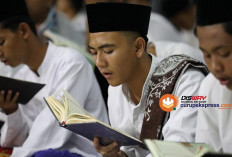 Yuk baca! Ini Rahasia Membaca Al-Qur'an dengan Hati yang Tenang di Bulan Ramadan