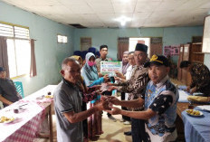 Pemerintah Desa Kayu Manis Salur BLT TW Kedua