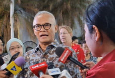 Jokowi Jadi Utusan Prabowo Hadiri Pemakaman Paus, PDIP: Kenapa Nggak Wakil Presiden yang Berangkat?