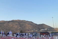 DPR Kritik Layanan Haji Sarat Masalah, Puji Kesabaran Jamaah.