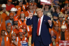 Trump Naikkan Tarif Baja dan Aluminium Hingga 50 Persen