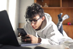 Efek Gila-Gilaan Main HP Terlalu Lama, Dari Dopamin Hingga Kecemasan !
