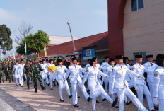 Sukses Kibarkan Bendera Merah Putih, Pemerintah Siapkan Reward 36 Paskibraka