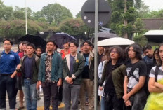 KM ITB Tuntut Pembebasan Mahasiswi Pengunggah Meme Prabowo-Jokowi 