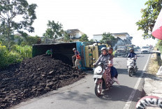 Sstt!! Truk Batubara di Rejang Lebong Masih Melintas di Luar Jadwal