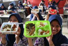 Grab dan OVO Gabung Program Makan Siang Gratis