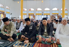 Shalat Idul Adha di Masjid Agung, Bupati Sampaikan Pesan Ini
