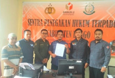 Ketua Bawaslu dan Anggota KPU Dilaporkan ke DKPP 