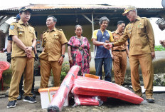 Korban Kebakaran PUT Terima Bantuan Pangan