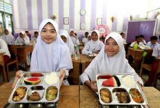  Makan Bergizi Gratis Ditambah Rp100 Triliun