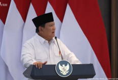Prabowo Bantah Dirinya Sebagai Presiden Boneka, Singgung Polemik Ijazah Jokowi
