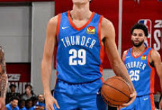 Milwaukee Bucks Rekrut Cormac Ryan