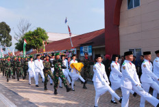 Ini Dia Pembawa Baki Bendera Merah Putih di Rejang Lebong Saat Upacara HUT RI ke 79