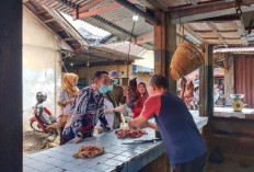 Tim Keswan Cek Kesehatan Daging di Pasar Atas Curup Jelang Lebaran, Begini Hasilnya