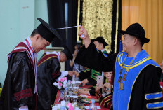 Wisuda Angkatan ke 9, Ini Pesan Rektor IAIN Curup