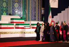 Pejabat Tinggi Iran dan Delegasi Internasional Beri Penghormatan Terakhir 