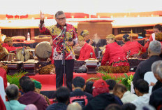 Makna Pertunjukan Wayang dalam Peringatan Bulan Bung Karno di Sekolah Partai PDIP