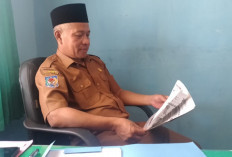 Gelar Aksi Sosial, SD 4 RL Bagi Takjil dan Sembako 