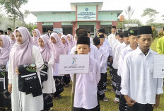 Ribuan Santri Ikuti Apel HSN di Darul Ma'arif