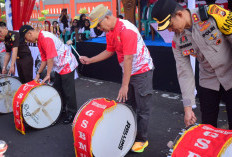 Karnaval Drumband Jadi Kegiatan Positif Isi Kemerdekaan