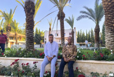 Dua Dolar oleh Dahlan Iskan