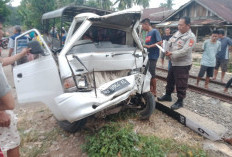 Insiden Kereta Api Tabrak Mobil Mendadak Mesin Mati, 1 Warga Rejang Lebong Meninggal Dunia!