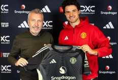 Kiper Muda Senne Lammens Gabung MU