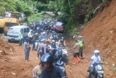 Jalan Gunung Hanya Bisa Dilalui Sepeda Motor