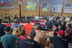 Tenda Perusuh, Oleh: Dahlan Iskan