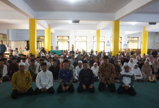 Buka Kegiatan Manasik Haji, Bupati Ingatkan 230 CJH Selalu Jaga Kesehatan