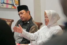 Risma-Gus Hans Minta MK Diskualifikasi Khofifah-Emil