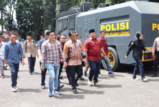 Dewan Temui Pendemo Soal Keluhan Kelangkaan Pupuk