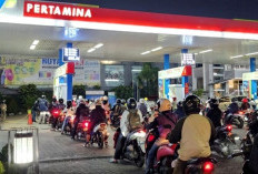Kabar Kenaikan BBM 2026 Picu Antrean Panjang SPBU di Bengkulu