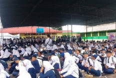 Sekolah Dilarang Bebani Siswa dengan Pungutan