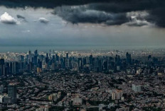 BMKG Waspada Bibit Siklon Tropis di Selatan Indonesia, Ancaman Menjelang Nataru 2026