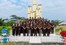 Hari Bhakti Adhyaksa ke 64, Kejari Rejang Lebong Ziarah dan Tabur Bunga ke Makam Pahlawan Tabarenah