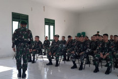 Dikbud Utus 2 Guru Mengajar di Batalyon Infanteri 144/JY