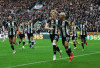 Newcastle Hajar Aston Villa 3-0