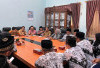 Komisi I Gelar Hearing Bersama Kepala SD dan SMP